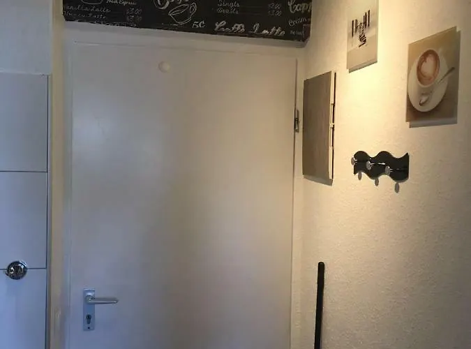 Muschelnische Strandhaferweg フェーマルン